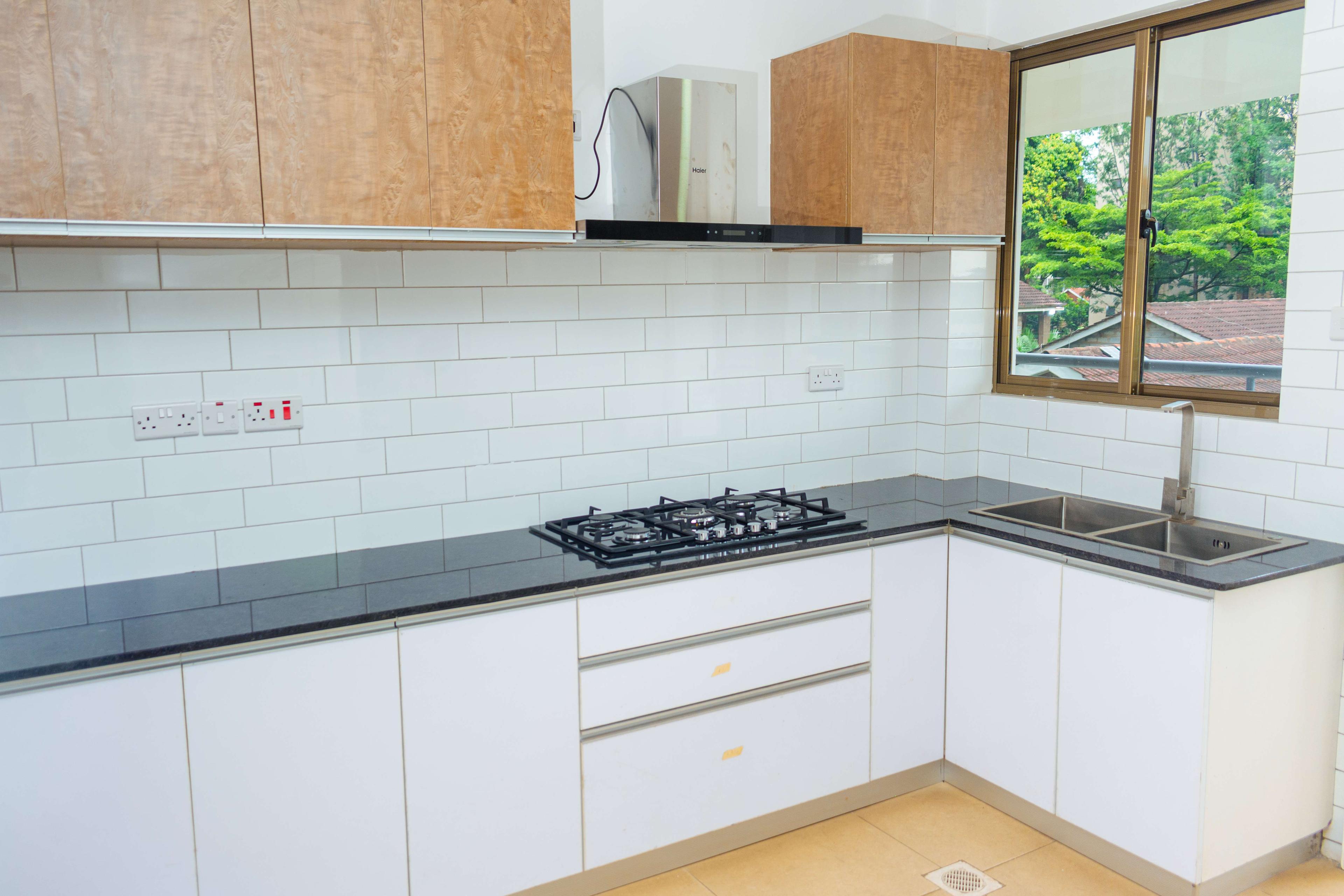 2 And 3 Bed Apartments 