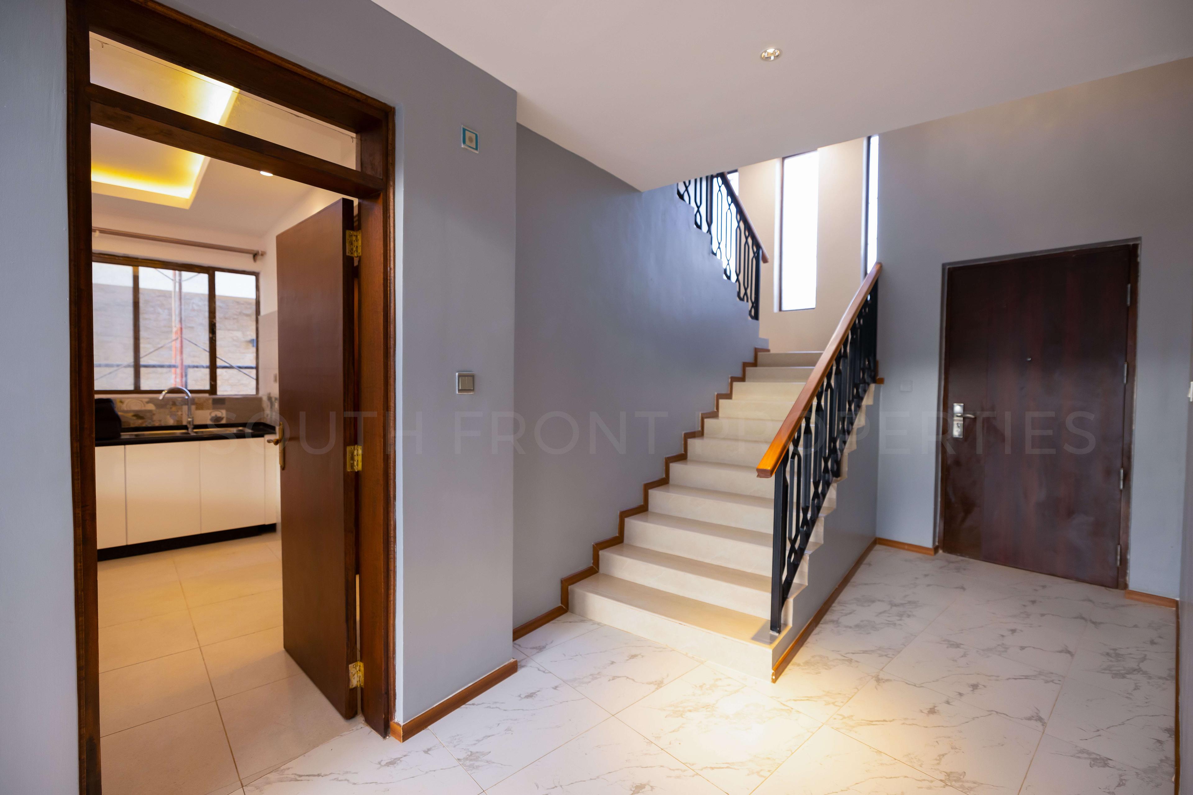4-Bedroom Villas in Runda 